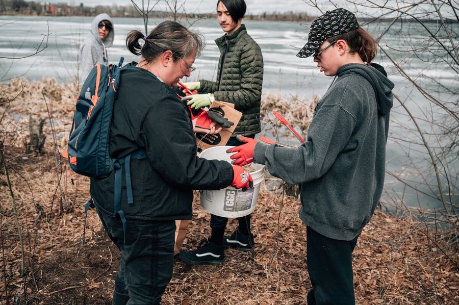 Corvée de déchets | Collectif Territoire