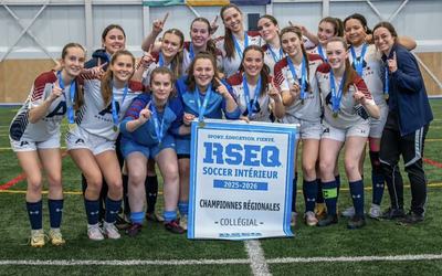 Équipe de l'année - Soccer intérieur féminin