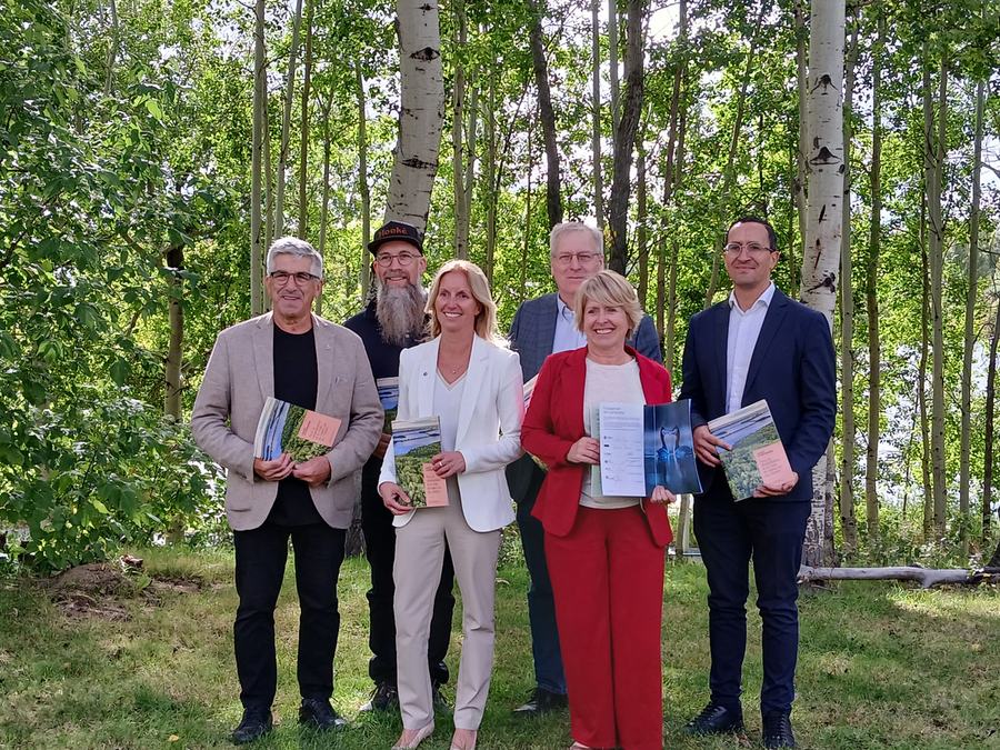 Signature - Charte pour la réhabilitation du lac Osisko
