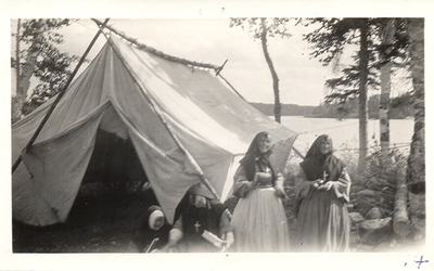 quatre Soeurs grises 1926