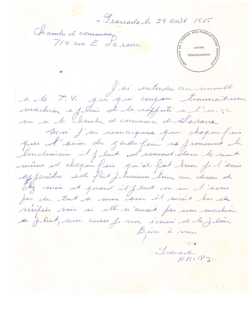 Lettre d’un résident de Granada qui soupçonne l’avion des garde-feu d’ensemencer des nuages, 29 août 1968.  CP : Archives nationales à Rouyn-Noranda, fonds Fédération de l’Union des producteurs agricoles (08Y_P79, D895).