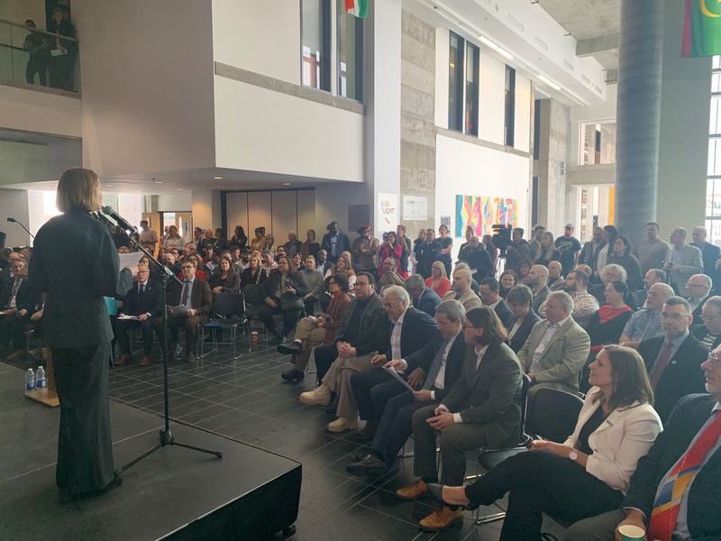 ZIM - Foule Atrium UQAT - 24 mars 2026