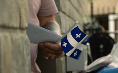 Drapeau du Québec | crédit Phil Desforges